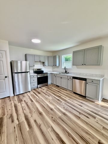 2465 Highway 43 S, Leoma, TN 38468