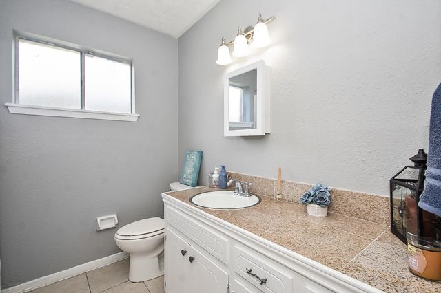 1104 E 13th Street, Deer Park, TX 77536