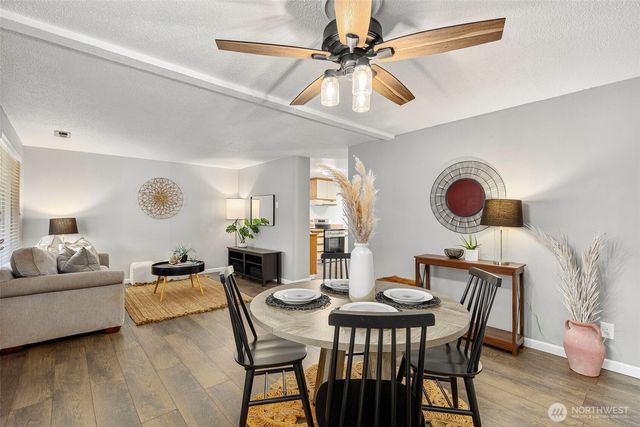 1341 NE Vena Avenue, Bremerton, WA 98311