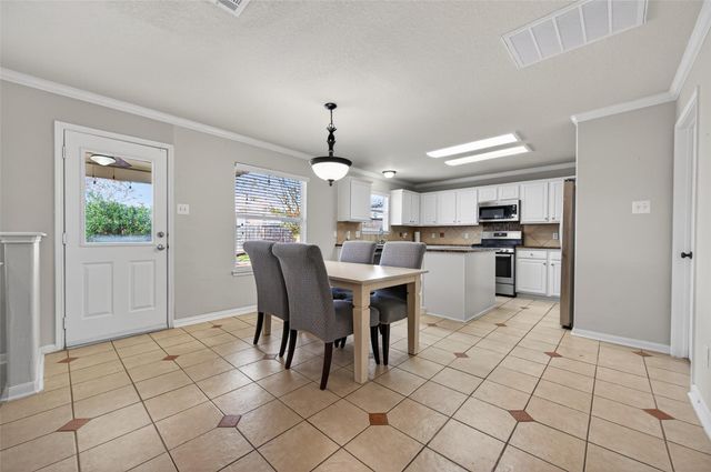 32334 Willow Creek Park, Conroe, TX 77385