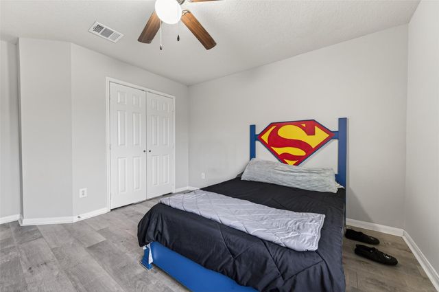 32334 Willow Creek Park, Conroe, TX 77385