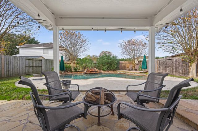 32334 Willow Creek Park, Conroe, TX 77385