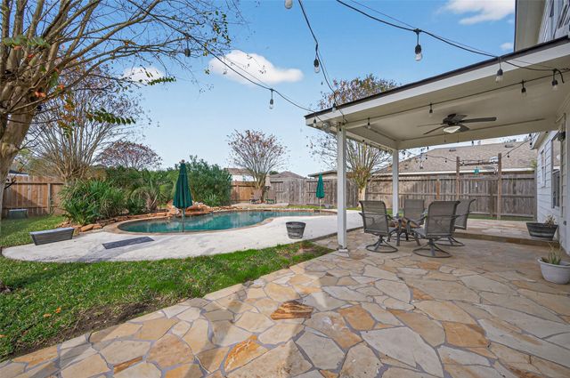 32334 Willow Creek Park, Conroe, TX 77385