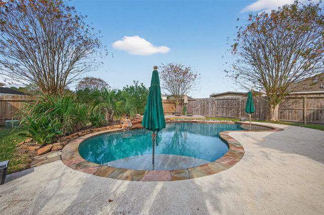 32334 Willow Creek Park, Conroe, TX 77385