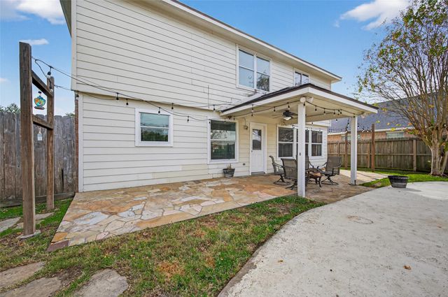 32334 Willow Creek Park, Conroe, TX 77385