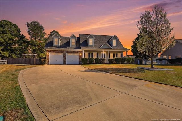 206 Blacksmith Lane, Raeford, NC 28376
