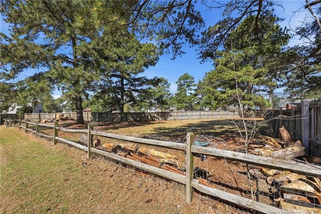206 Blacksmith Lane, Raeford, NC 28376