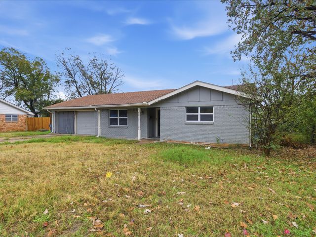 154 Cotillion Road, Fort Worth, TX 76134
