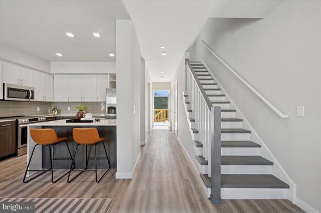 625 SHAWMONT AVENUE, Philadelphia, PA 19128