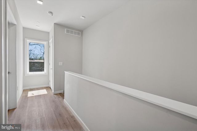 625 SHAWMONT AVENUE, Philadelphia, PA 19128