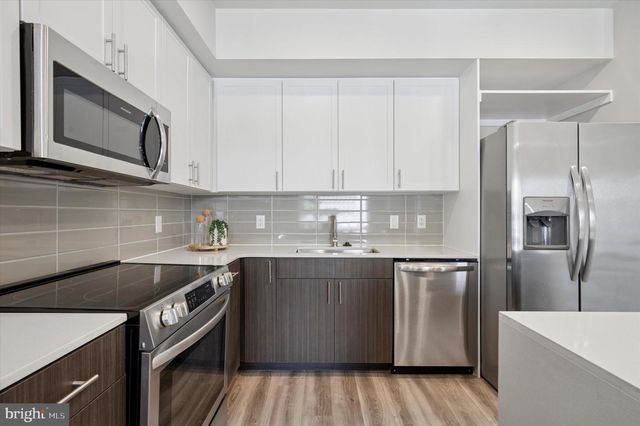 625 SHAWMONT AVENUE, Philadelphia, PA 19128