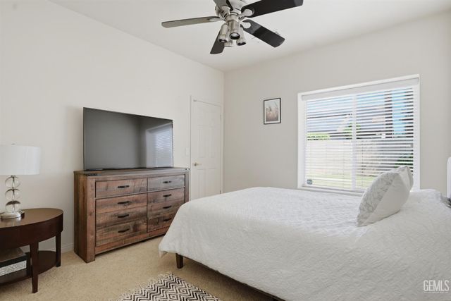 12010 Manorwood Street, Bakersfield, CA 93311