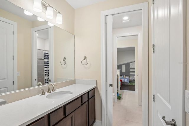 11054 SUNDRIFT DRIVE, Tampa, FL 33647