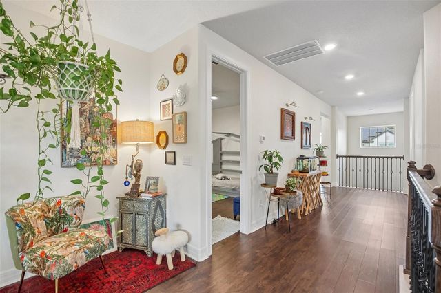 11054 SUNDRIFT DRIVE, Tampa, FL 33647