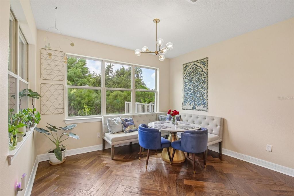 Image 15 of property listing at 11054 SUNDRIFT DRIVE, Tampa, FL 33647