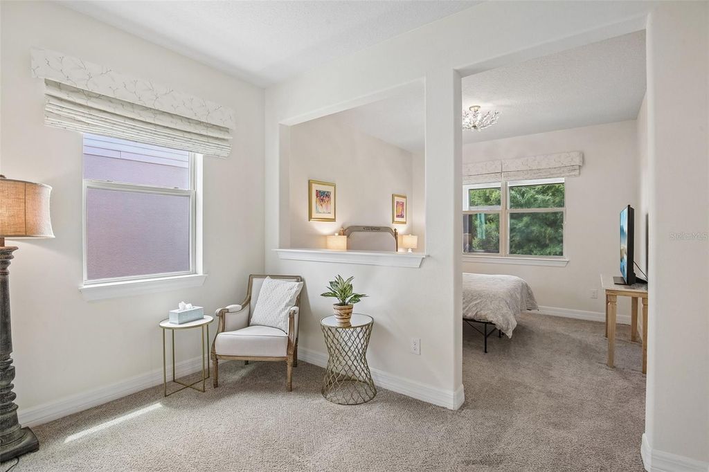 Image 25 of property listing at 11054 SUNDRIFT DRIVE, Tampa, FL 33647