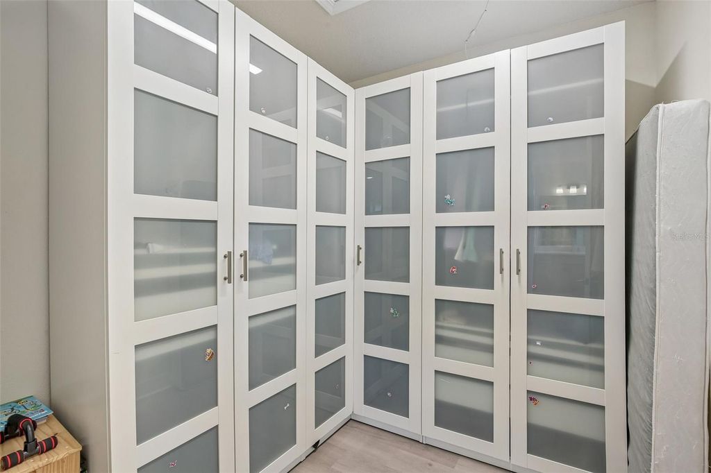 Image 51 of property listing at 11054 SUNDRIFT DRIVE, Tampa, FL 33647