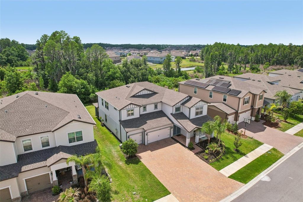 Image 59 of property listing at 11054 SUNDRIFT DRIVE, Tampa, FL 33647
