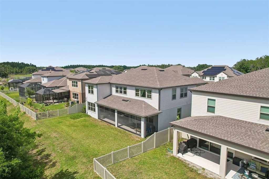 Image 68 of property listing at 11054 SUNDRIFT DRIVE, Tampa, FL 33647