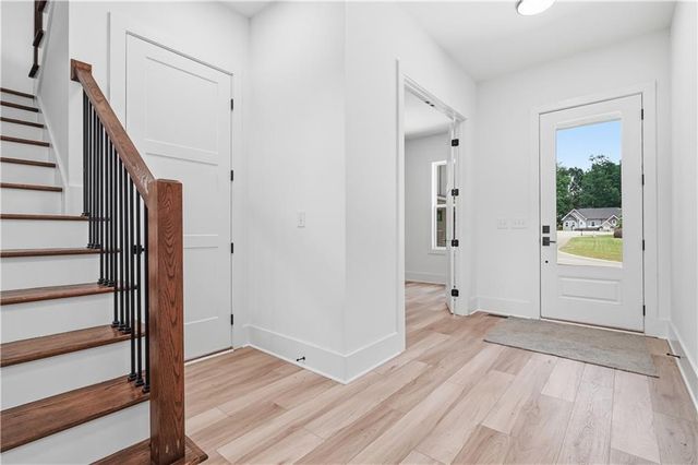 5676 MEADOW VIEW Drive, Jefferson, GA 30549