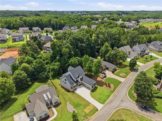 5676 MEADOW VIEW Drive, Jefferson, GA 30549