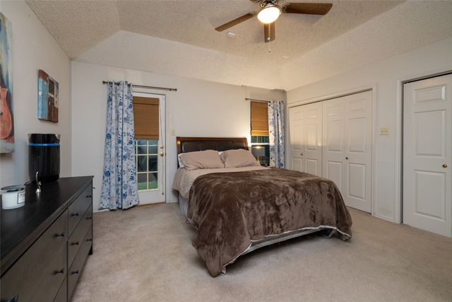 215 Mountainview Drive, Hurst, TX 76054