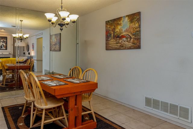 215 Mountainview Drive, Hurst, TX 76054