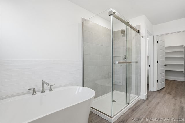 2052 E 128th Place S, Jenks, OK 74037