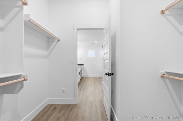 2052 E 128th Place S, Jenks, OK 74037