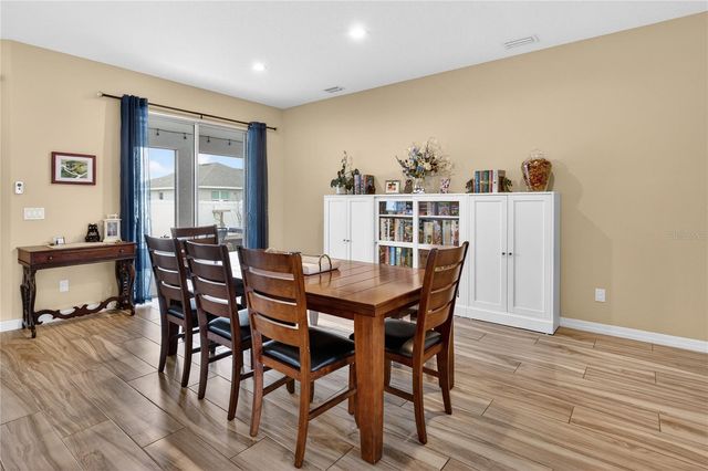 36452 GRAND ISLAND OAKS CIRCLE, Grand Island, FL 32735