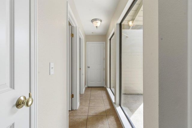 480 Ridgemark Drive, Hollister, CA 95023