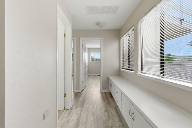 480 Ridgemark Drive, Hollister, CA 95023