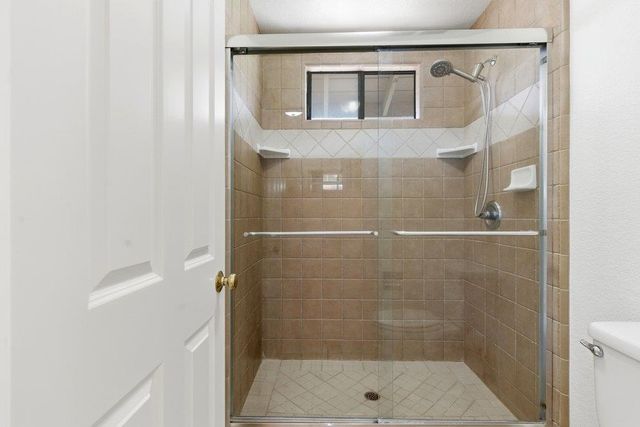 480 Ridgemark Drive, Hollister, CA 95023