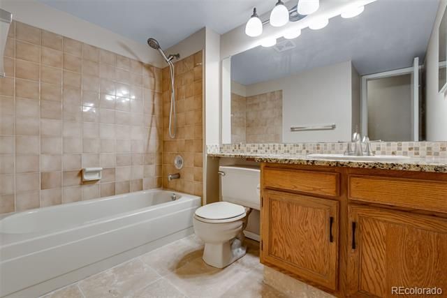 9690 Brentwood Way 303, Broomfield, CO 80021