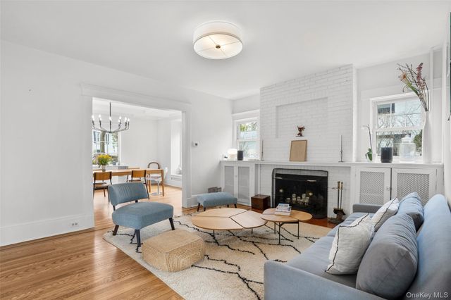 32 Stuyvesant Avenue, Larchmont, NY 10538