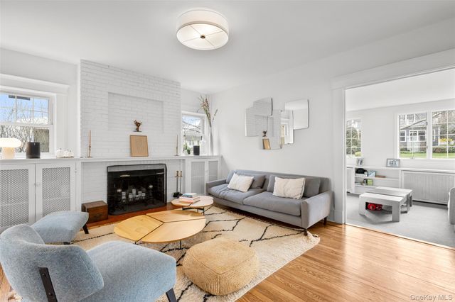 32 Stuyvesant Avenue, Larchmont, NY 10538