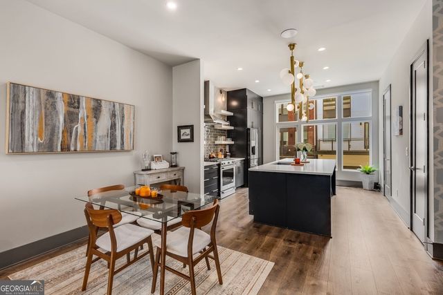 1300 Chelsea Circle NW, Atlanta, GA 30318