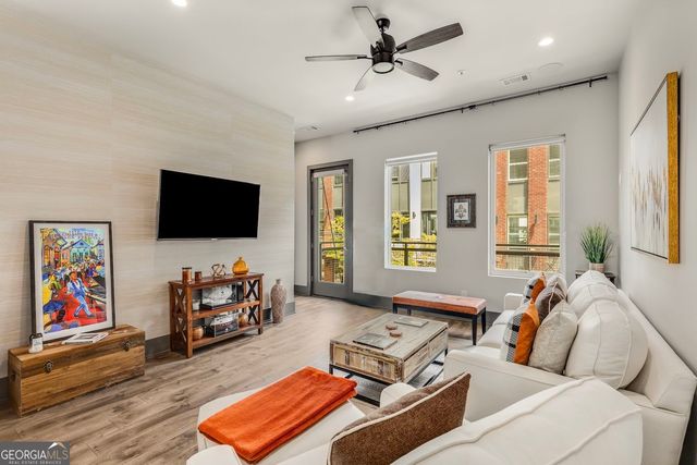 1300 Chelsea Circle NW, Atlanta, GA 30318