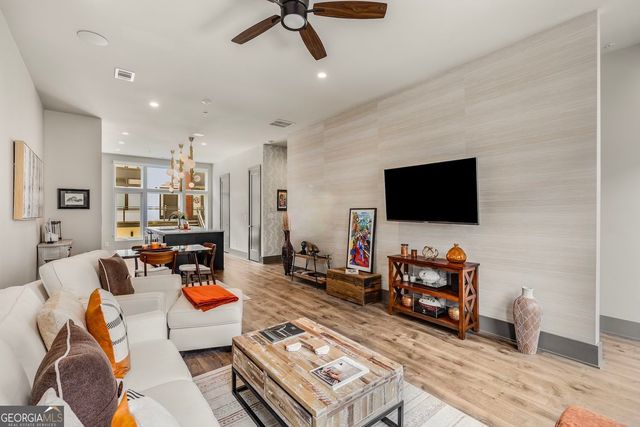 1300 Chelsea Circle NW, Atlanta, GA 30318