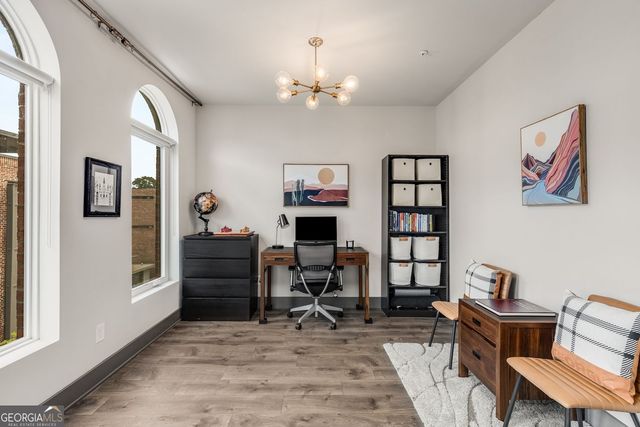 1300 Chelsea Circle NW, Atlanta, GA 30318