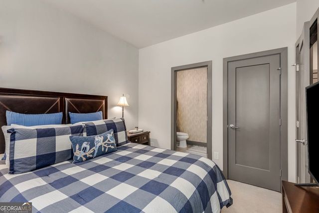 1300 Chelsea Circle NW, Atlanta, GA 30318