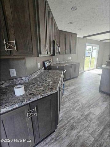 2193 Forest Drive SW, Supply, NC 28462