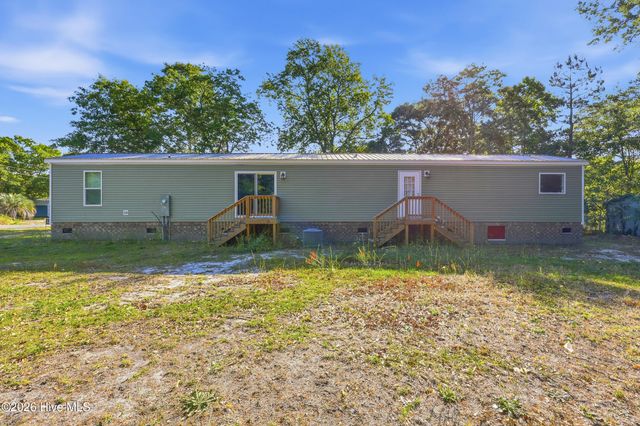 2193 Forest Drive SW, Supply, NC 28462