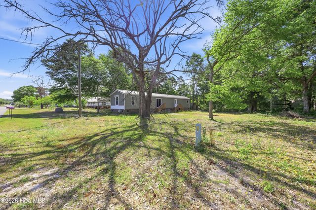 2193 Forest Drive SW, Supply, NC 28462