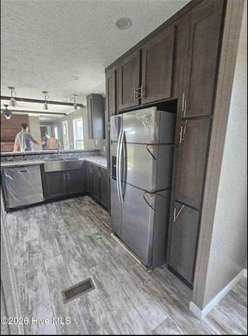 2193 Forest Drive SW, Supply, NC 28462