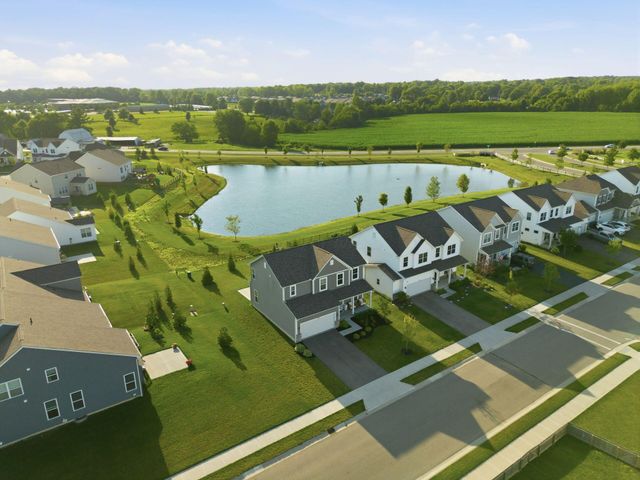 7405 McQueen Drive NW, Pickerington, OH 43147