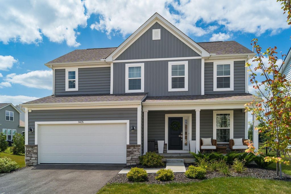 7405 McQueen Drive NW, Pickerington, OH 43147