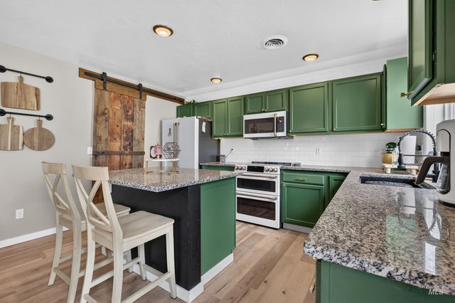 4404 N Alester Ave, Meridian, ID 83646