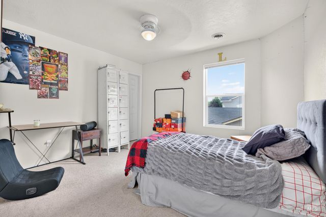 4404 N Alester Ave, Meridian, ID 83646