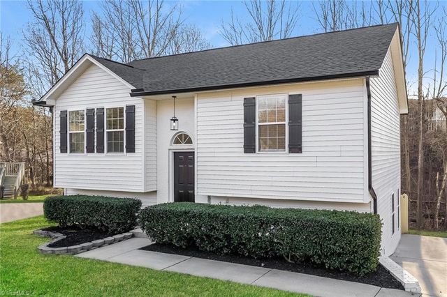 2702 Camillia Cove, High Point, NC 27265